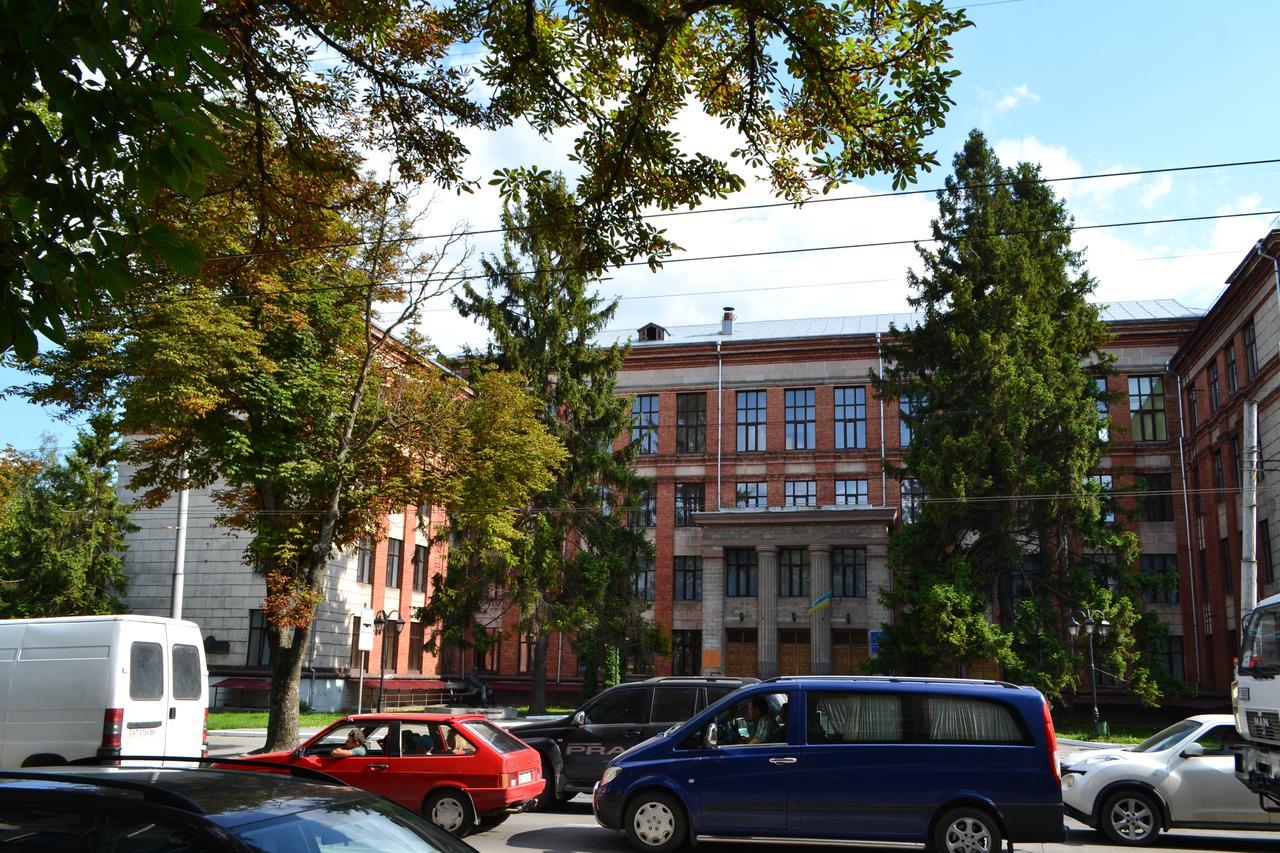 Art Apartment Ternopil Exterior photo